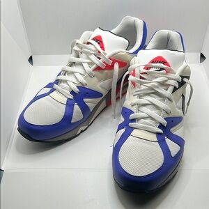 Nike air structure shoes